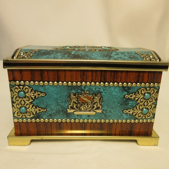 Antique Blue Bird Confectionary Tin - Picture 3 of 7